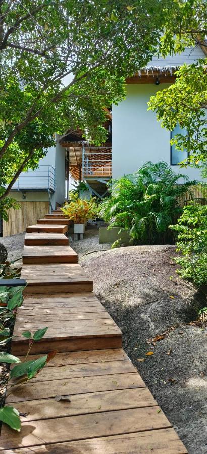 Villa On The Rock - 360 Bay View トンサラ エクステリア 写真